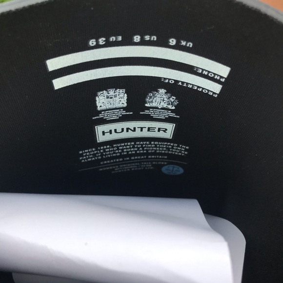 Hunter’s Original Black Tall Gloss Rain Boots - Picture 6 of 6